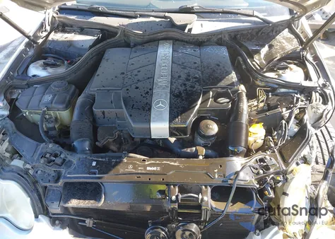 2002 Mercedes-Benz C 240 z USA, uszkodzony, nr VIN WDBRF61J32F231344